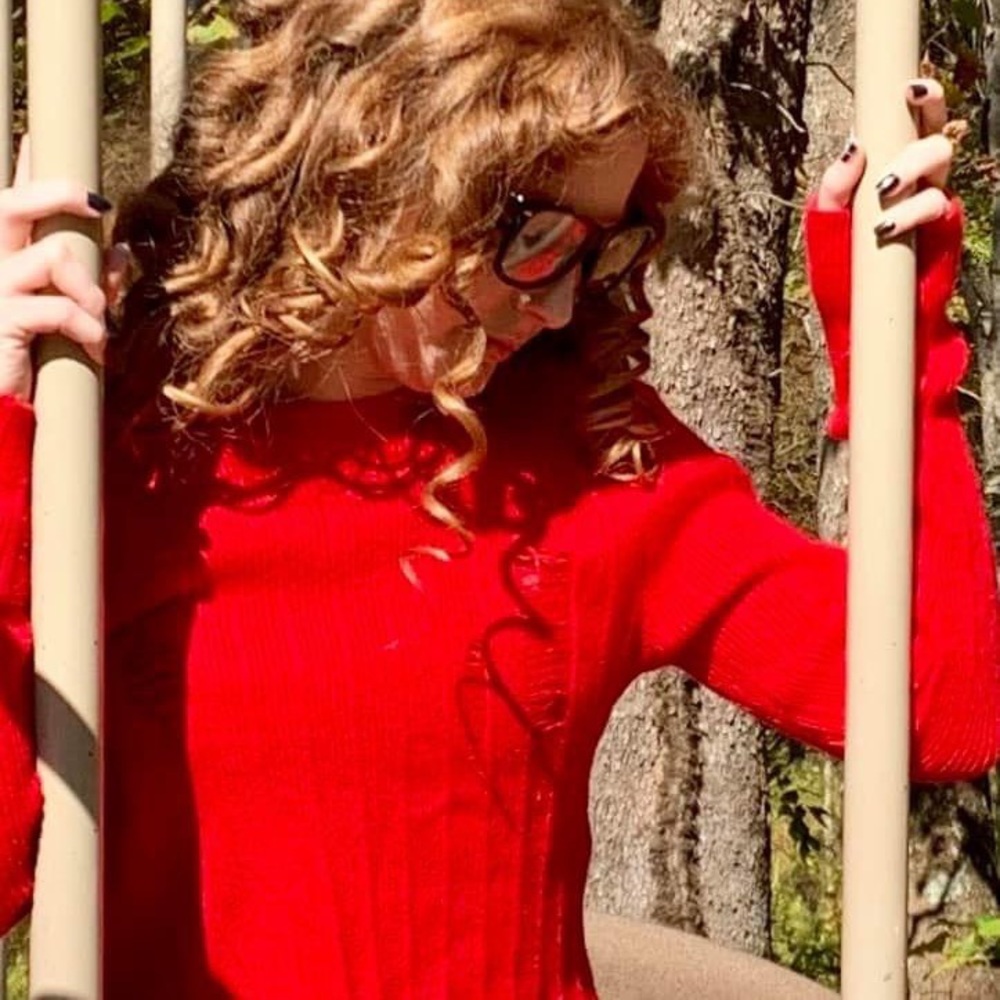 Sweater - Picture 3 of 6